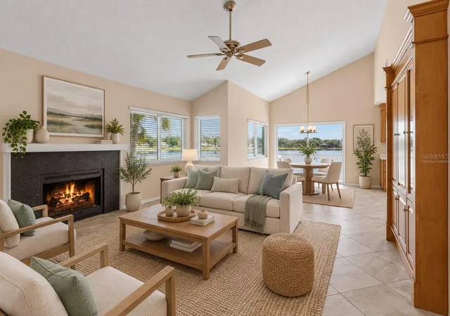 Photo 3 of Single family home for sale at 624 Fallsmead Cir, Longwood, FL 32750 | MLS# O6432668 | Listing updated on 2026-09-23