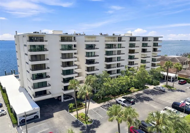 89th image of 5700 Mariner St #204W, Tampa, FL 33609 | MLS# TB8537878
