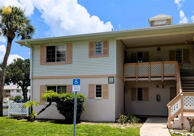 2nd image of 1051 Forrest Nelson Blvd #L103, Port Charlotte, FL 33952 | MLS# C7529481