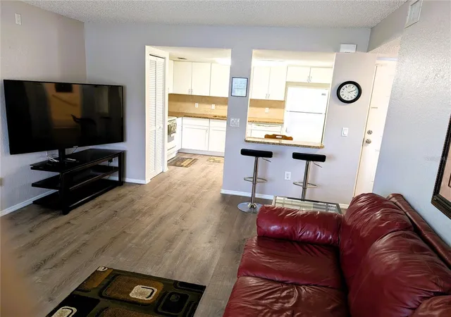 4th image of 1051 Forrest Nelson Blvd #L103, Port Charlotte, FL 33952 | MLS# C7529481