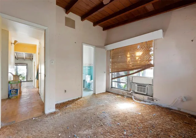 4th image of 2956 Greenbriar St, Sarasota, FL 34237 | MLS# A4702699