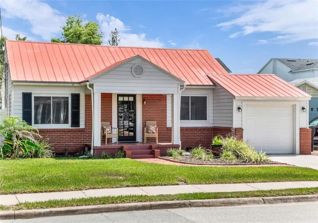 1st image of 220 E Grant St, Orlando, FL 32806 | MLS# O6432717