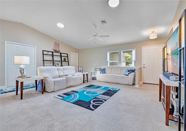 Photo 4 of Single family home for sale at 328 Grand Vista Trl, Leesburg, FL 34748 | MLS# G5116337 | Listing updated on 2026-10-22