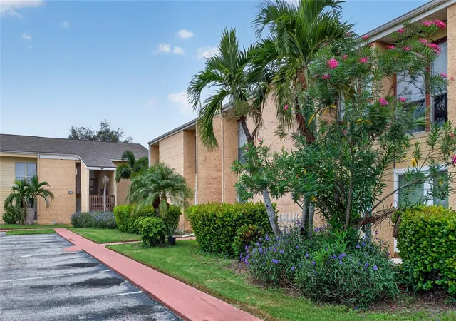 2nd image of 3461 Clark Rd #160, Sarasota, FL 34231 | MLS# A4702704
