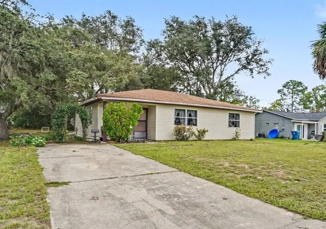 Photo 1 of Single family home for sale at 12155 Bagdad St, Spring Hill, FL 34608 | MLS# TB8537928 | Listing updated on 2026-09-03