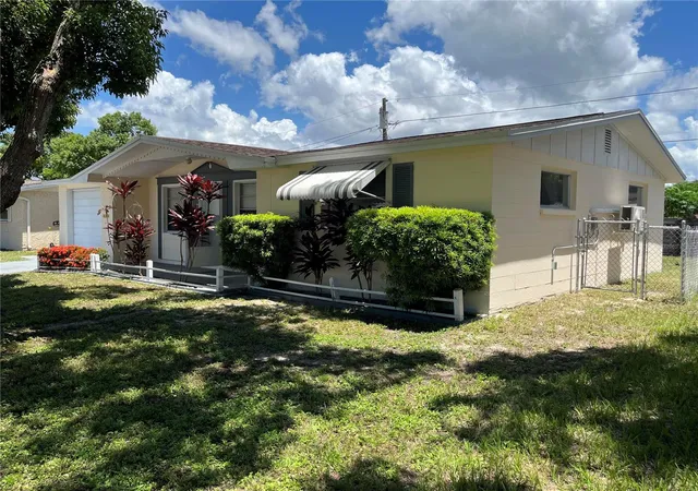 Photo 2 of Single family home for sale at 3632 Pensdale Dr, New Port Richey, FL 34652 | MLS# O6432729 | Listing updated on 2026-09-05
