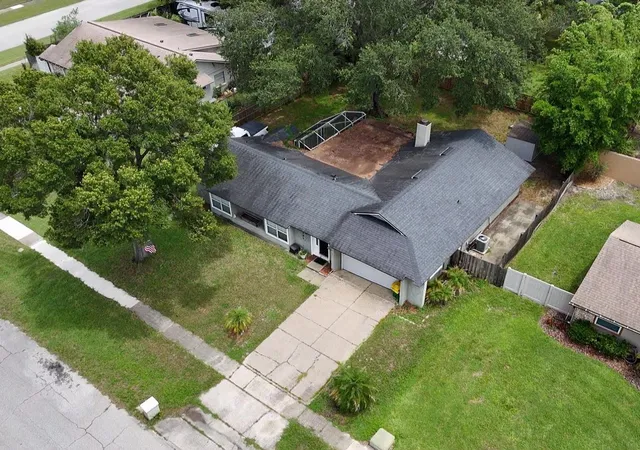 Photo 4 of Single family home for sale at 1792 Pam Cir, Belle Isle, FL 32809 | MLS# O6432731 | Listing updated on 2026-08-21