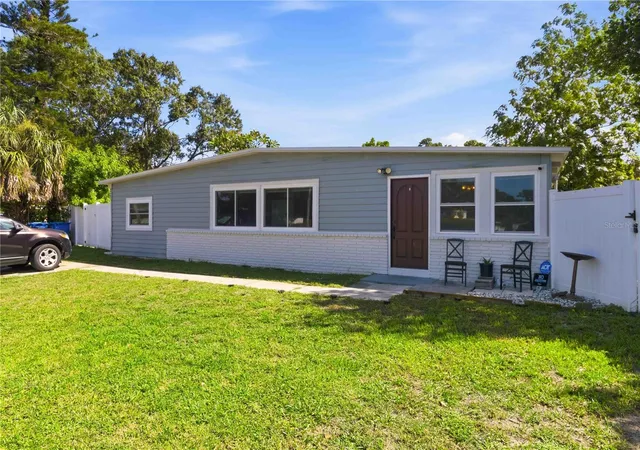 Photo 29 of Single family home for sale at 6601 13th Street N, Saint Petersburg, FL 33702 | MLS# TB8537943 | Listing updated on 2026-08-14