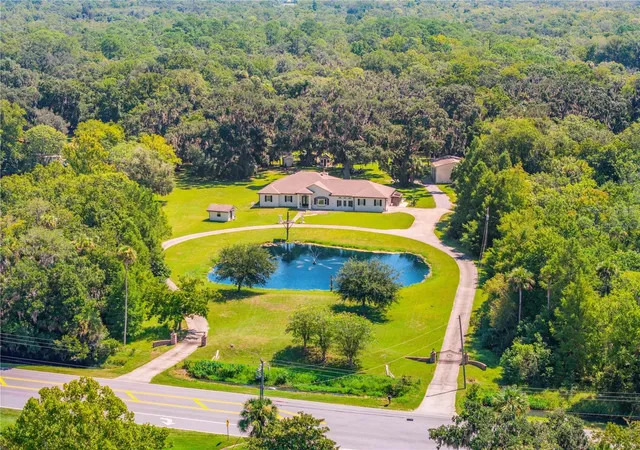 Photo 2 of Single family home for sale at 1780 Old Mission Rd, Edgewater, FL 32132 | MLS# NS1088982 | Listing updated on 2026-08-28
