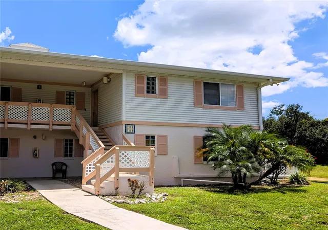 2nd image of 1051 Forrest Nelson Blvd #L204, Port Charlotte, FL 33952 | MLS# C7529485