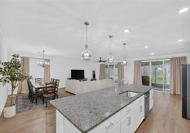 5th image of 12377 Nw 157Th Ter, Alachua, FL 32615 | MLS# OM730190