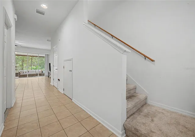 Photo 4 of Townhouse for sale at 6914 Holly Heath Dr, Riverview, FL 33578 | MLS# TB8537967 | Listing updated on 2026-09-20