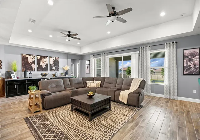 Photo 4 of Single family home for sale at 4924 Golden Zenith Way, Mount Dora, FL 32757 | MLS# O6432770 | Listing updated on 2026-10-03