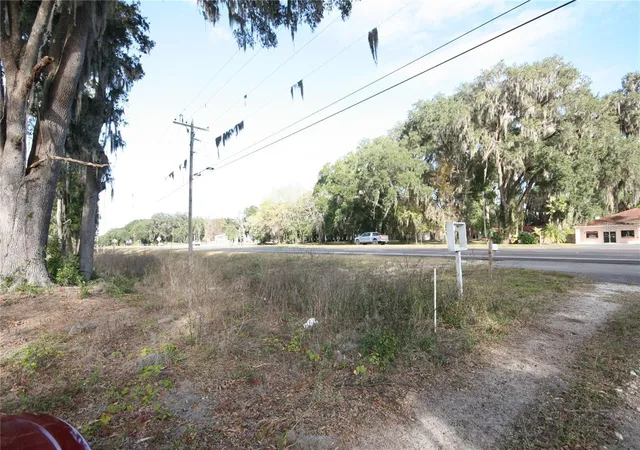 Photo 3 of Land for sale at US Hwy 301 6 Acres, Citra, FL 32113 | MLS# TB8537970 | Listing updated on 2026-08-14