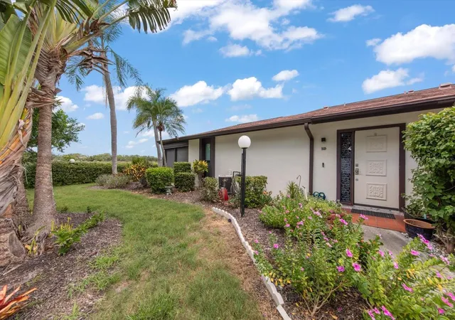 3rd image of 5400 34Th St W #15D, Bradenton, FL 34210 | MLS# TB8537973