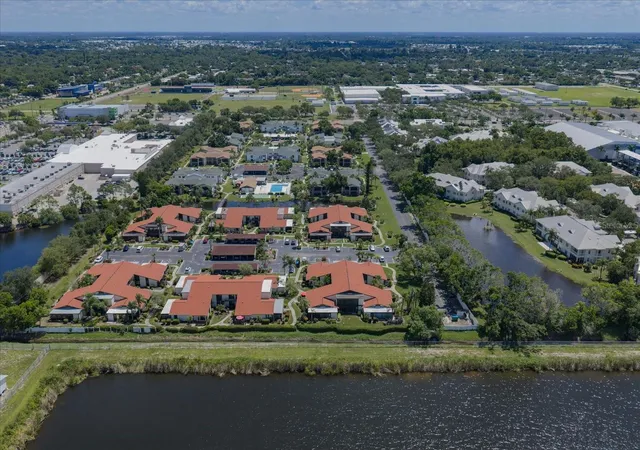2nd image of 5400 34Th St W, BRADENTON, FL 34210
