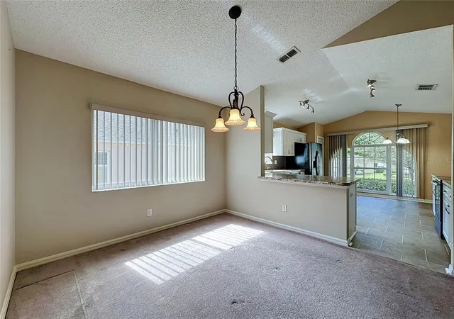 Photo 4 of Single family home for sale at 3902 Eversholt St, Clermont, FL 34711 | MLS# G5116343 | Listing updated on 2026-10-20
