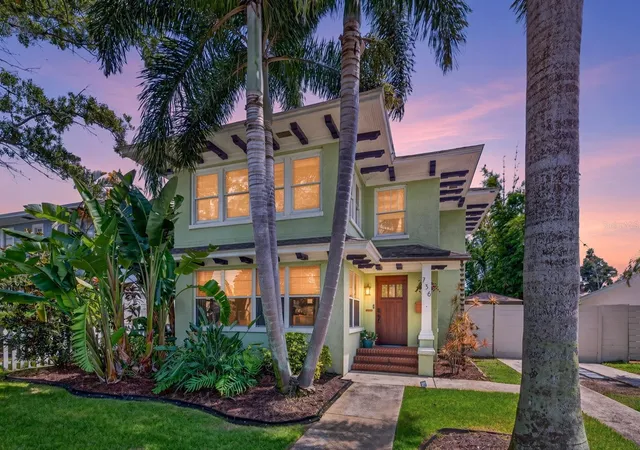 Photo 1 of Single family home for sale at 736 30th Avenue N, Saint Petersburg, FL 33704 | MLS# TB8537977 | Listing updated on 2026-10-17