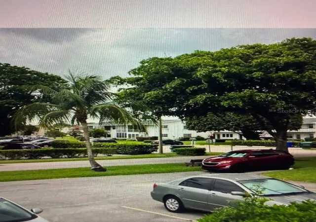 Listing Photo 1 - Condo for sale in building located at 163 Coventry G, West Palm Beach, FL 33417 - Unit #163