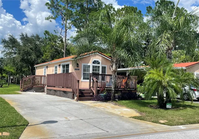5th image of 21127 San Pablo Dr, Land O Lakes, FL 34637 | MLS# TB8537984