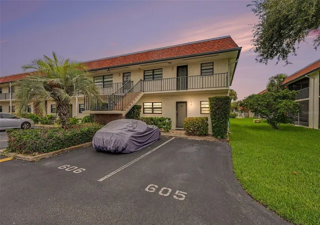 3rd image of 200 Saint Lucie Ln #605, Cocoa Beach, FL 32931 | MLS# V4950681