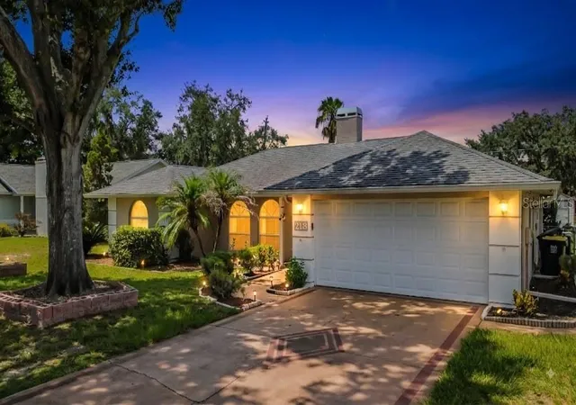 Photo 2 of Single family home for sale at 218 Glenridge Loop N, Lakeland, FL 33809 | MLS# L4964210 | Listing updated on 2026-09-21
