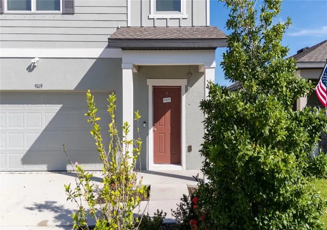 Photo 3 of Single family home for sale at 9019 Waxwing Way, Parrish, FL 34219 | MLS# A4702731 | Listing updated on 2026-10-20