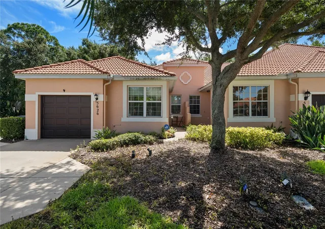 Photo 3 of Single family home for sale at 5626 Cortina Ln, Palmetto, FL 34221 | MLS# TB8538000 | Listing updated on 2026-08-12