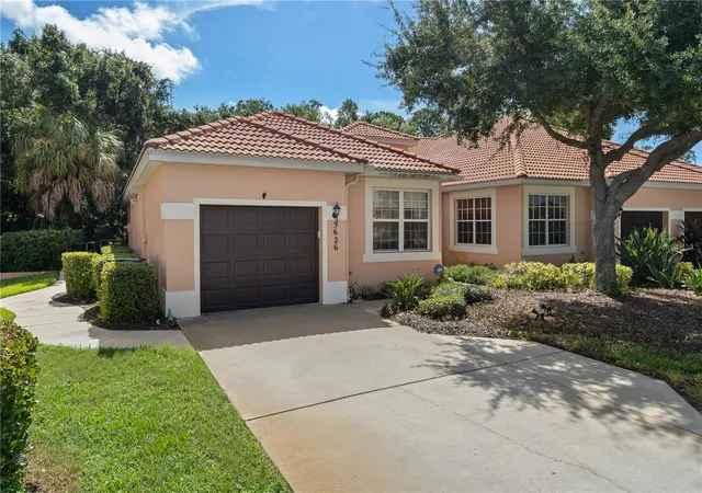 Photo 3 of House for sale at 5626 Cortina Ln, Palmetto, FL 34221 | MLS# TB8538000 | Listing updated on 2026-08-12