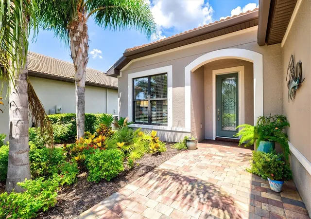 Photo 3 of Single family home for sale at 13061 Rinella St, Venice, FL 34293 | MLS# N6145332 | Listing updated on 2026-09-15
