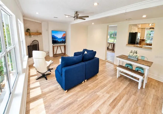 Photo 3 of Single family home for sale at 3017 Bay Lake Rd, Orlando, FL 32808 | MLS# O6432813 | Listing updated on 2026-10-27