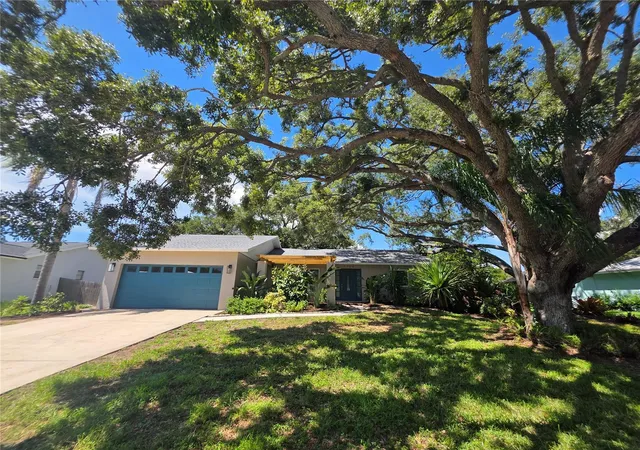 1st image of 7708 Nw 9th Ave Dr, Bradenton, FL 34209 | MLS# A4702739