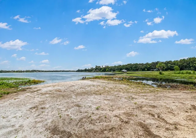 38th image of 13462 Se 108th Court Rd, Ocklawaha, FL 32179 | MLS# OM730203