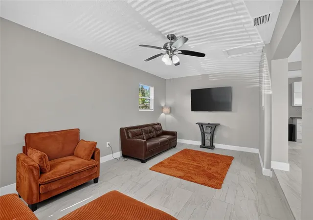 5th image of 10420 N 22Nd St, Tampa, FL 33612 | MLS# TB8538011