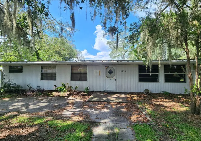1st image of 9997 Se 167th Ln, Summerfield, FL 34491 | MLS# OM730205