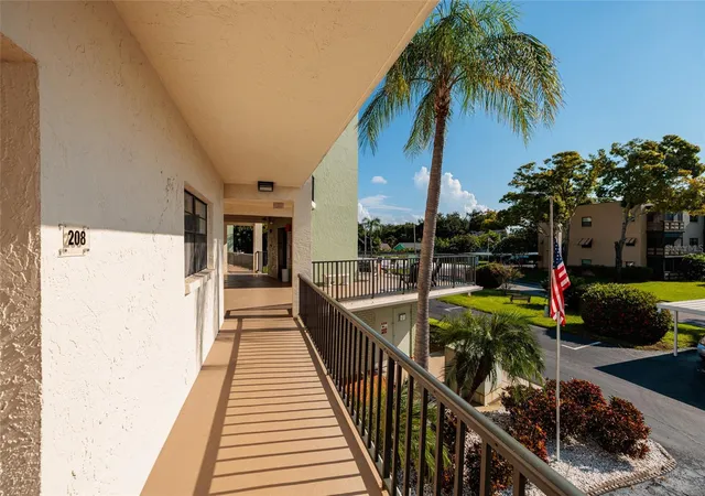 Photo 3 of Condo for sale at 5980 Ter Park Dr N #208, Saint Petersburg, FL 33709 | MLS# TB8538015 | Listing updated on 2026-10-01