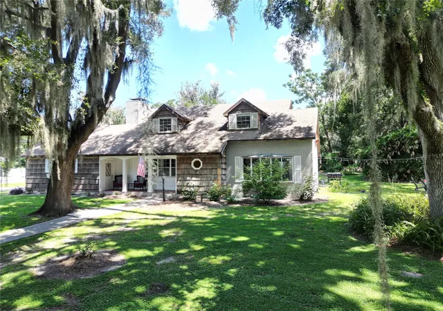 1st image of 35833 Lakeshore Dr, Dade City, FL 33525 | MLS# TB8538016