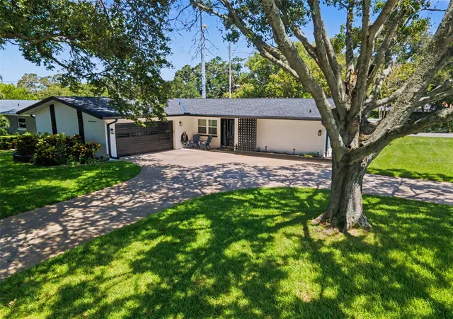 Photo 1 of Sale Pending at 1666 Souvenir Dr, Clearwater, FL 33755 | MLS# TB8538024 | Listing updated on 2026-08-20