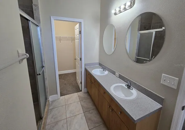 5th image of 6508 Quiet Pool Ct, Apollo Beach, FL 33572 | MLS# TB8538027