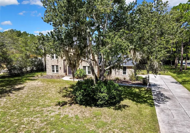 Photo 4 of Single family home for sale at 7377 Royal Oak Dr, Spring Hill, FL 34607 | MLS# W7888505 | Listing updated on 2026-08-13