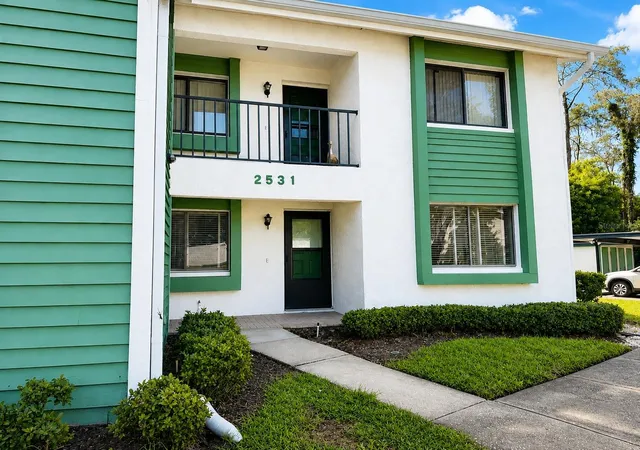 Photo 3 of Condo for sale at 2531 Royal Pines Cir #23E, Clearwater, FL 33763 | MLS# TB8538041 | Listing updated on 2026-09-23