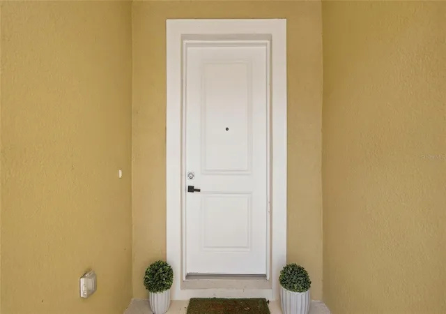 Photo 4 of Townhouse for sale at 11957 Sky Acres Ter, Bradenton, FL 34211 | MLS# A4702743 | Listing updated on 2026-08-24