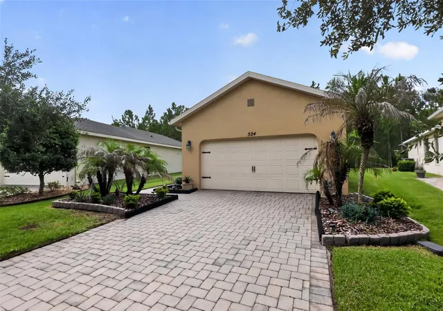 Photo 3 of Single family home for sale at 524 Presido Park Pl, Kissimmee, FL 34759 | MLS# O6432850 | Listing updated on 2026-08-27