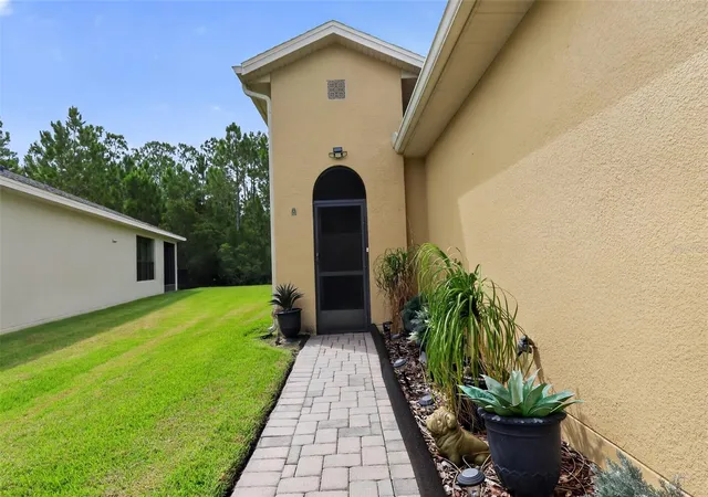 Photo 5 of Single family home for sale at 524 Presido Park Pl, Kissimmee, FL 34759 | MLS# O6432850 | Listing updated on 2026-08-27