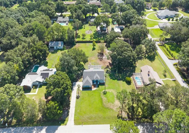 Photo 2 of Single family home for sale at 17269 Raintree Rd, Lutz, FL 33558 | MLS# TB8538046 | Listing updated on 2026-10-03