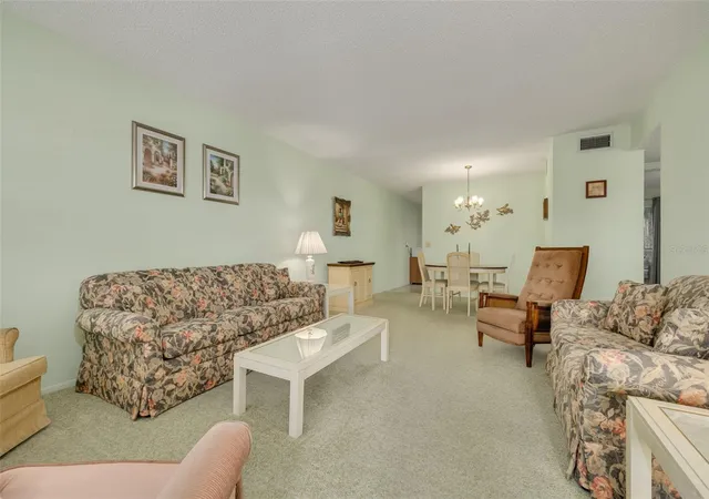 4th image of 2455 Finlandia Ln #63, Clearwater, FL 33763 | MLS# TB8538048