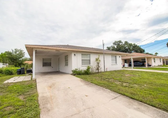 Photo 3 of House for sale at 2809 47th Avenue W, Bradenton, FL 34207 | MLS# A4702749 | Listing updated on 2026-09-12