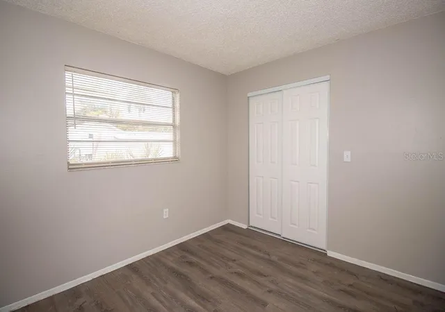 Listing Photo 2 - Condo for sale in building located at 2809 47Th Ave W, BRADENTON, FL 34207