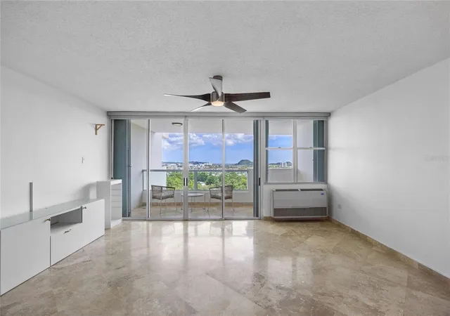 Photo 4 of Condo for sale at 146 Ave Santa Ana Bosque De La Villa Torrimar #C--D, Guaynabo, PR 00971 | MLS# PR9123354 | Listing updated on 2026-08-13