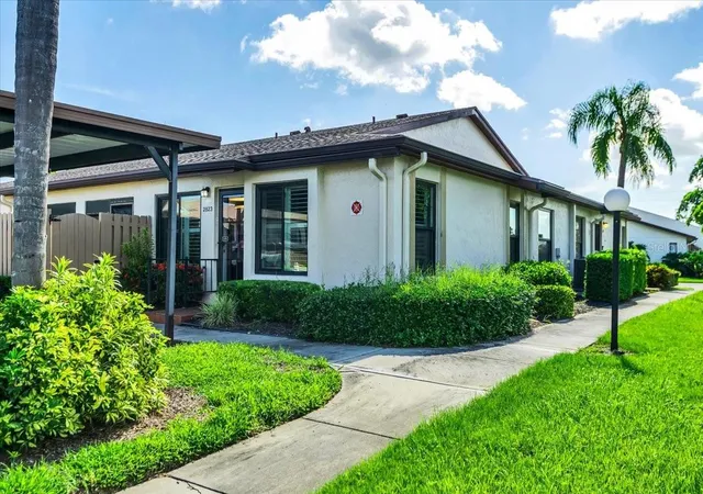 3rd image of 2823 72Nd Street Ct W #2151, Bradenton, FL 34209 | MLS# A4702750